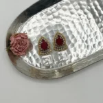 گوشواره زنانه آبنباتی قرمز دست دوز چیکا - Image 4